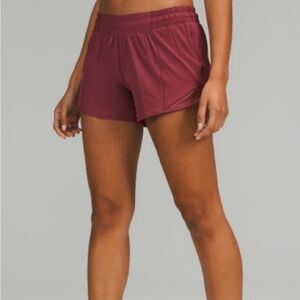 Lululemon Hotty Hot Low-Rise 2.5" Lined Running Shorts Size 2